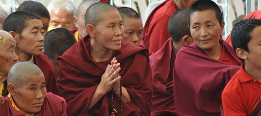 Nuns & Monks at Shechen